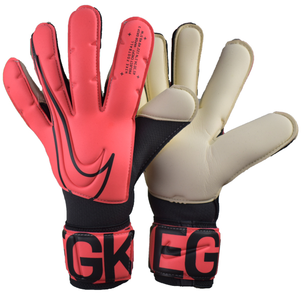 buy nike goalkeeper gloves