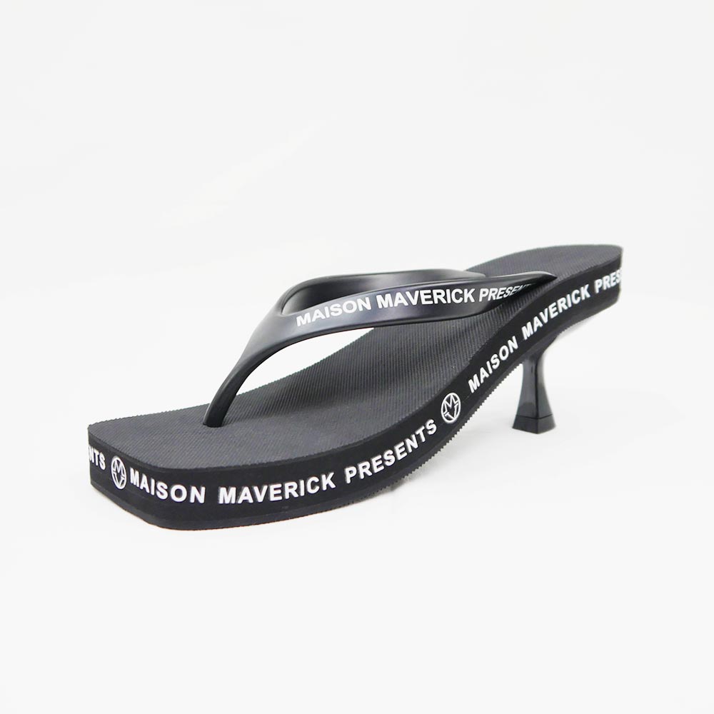 MAISON MAVERICK PRESENTS メゾン マヴェリック プレゼンツ MS2448 ロゴミュールビーチサンダル ブラック レディース キトゥンヒール 6cm 厚底 ブラック ヒール ミュール ビーチファッション ロゴ スクエアトゥ 大人カジュアル