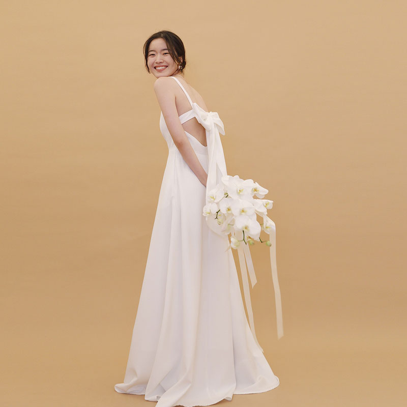 ウェディングドレス 二次会 花嫁 ロングドレス 可愛い 高級感 Aラインドレス 前撮り 結婚式 海外挙式ドレス wedding dress パーティードレス 吊りスカート お嫁さん 披露宴 ロングワンピース ハネムーンフォト ビーチフォト 食事会 撮影 旅行