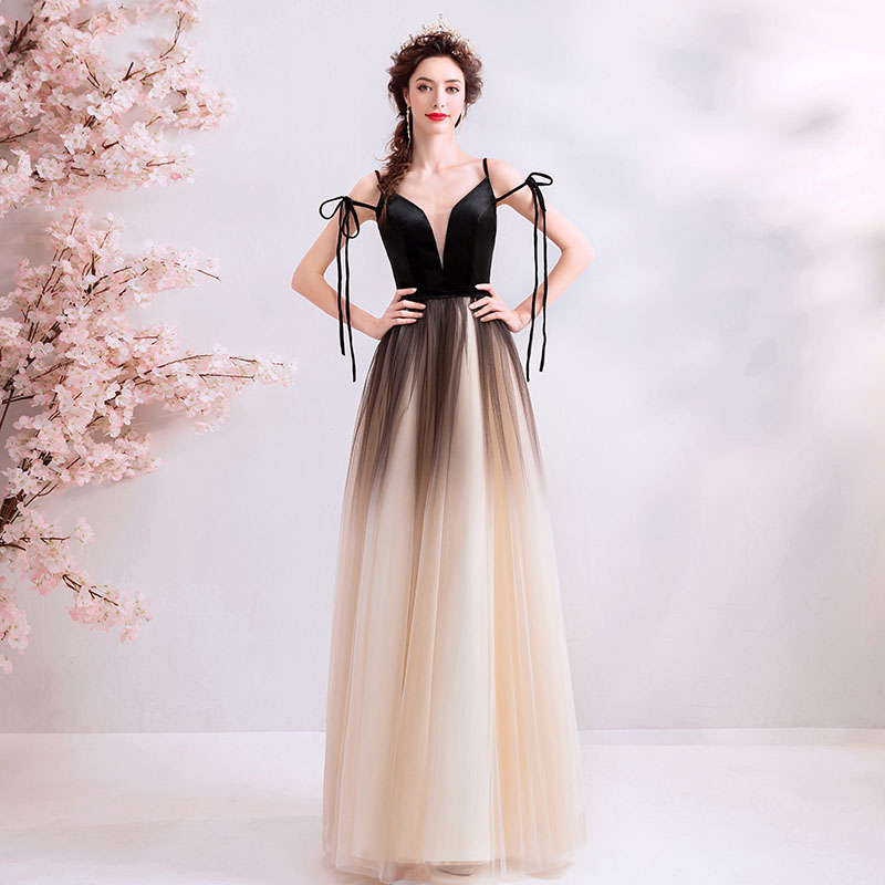 色つや御召しもの ロング御召しもの 黒いこと 吊りスコート 花嫁御寮 二次会 寄り合い御召しもの Ｖ撥ねのける 華燭の典御召しもの 黒 演奏会 交歓会 華燭の典 掻き鳴らす会 上演御召しもの 大層らしい 小きい 虚蝉購入注文/編み上げ