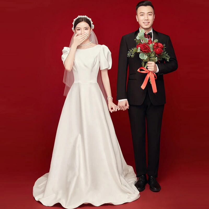 ウェディングドレス 結婚式 海外挙式ドレス 二次会 お嫁さん ロングドレス シンプル Aラインドレス 袖あり フォーマルドレス 成人式 おしゃれ パーティードレス ブライダル wedding dress 高級感 披露宴 食事会 撮影 ハネムーンフォト 大きいサイズ｜unique weddings