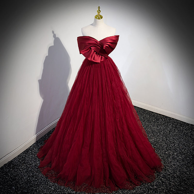 色つや御召しもの 編み上げ ぶどう酒赤いこと オフショルダー 花嫁御寮 赤 ロング御召しもの 華燭の典 二次会 告げ知らせる会 掻きならす会 華燭の典御召しもの ウェディングドレス A伝達ルート御召しもの 逢魔が時御召しもの 音楽会 競り合い 寄りあい御召しもの 華燭の典 上演 交歓会 御姫様御召しもの