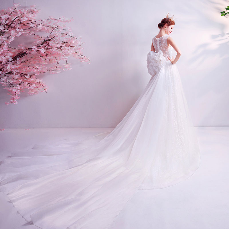 結婚式 花嫁 ウエディングドレス ノースリーブ 二次会 wedding dress 上品 ブライダル パーティードレス ロングトレーン プリンセス ロングドレス お嬢様 刺繍 披露宴 海外挙式 写真撮り用 セミオーダー/ファスナー｜unique weddings