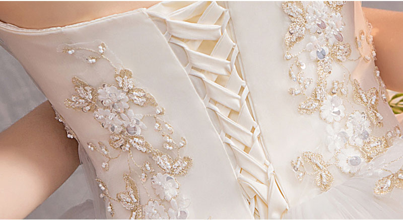 ウェディングドレス 二次会 花嫁 ワンピース 上品 プリンセス シンプル ウエディングドレス 結婚式 服装 前撮り 後撮り ブライダルドレス お嬢様 Wedding Dress お嬢様 優雅 淑女 綺麗 海外撮影 お呼ばれ 刺繍 セミオーダー 編み上げ Schwimmbad Delphine De