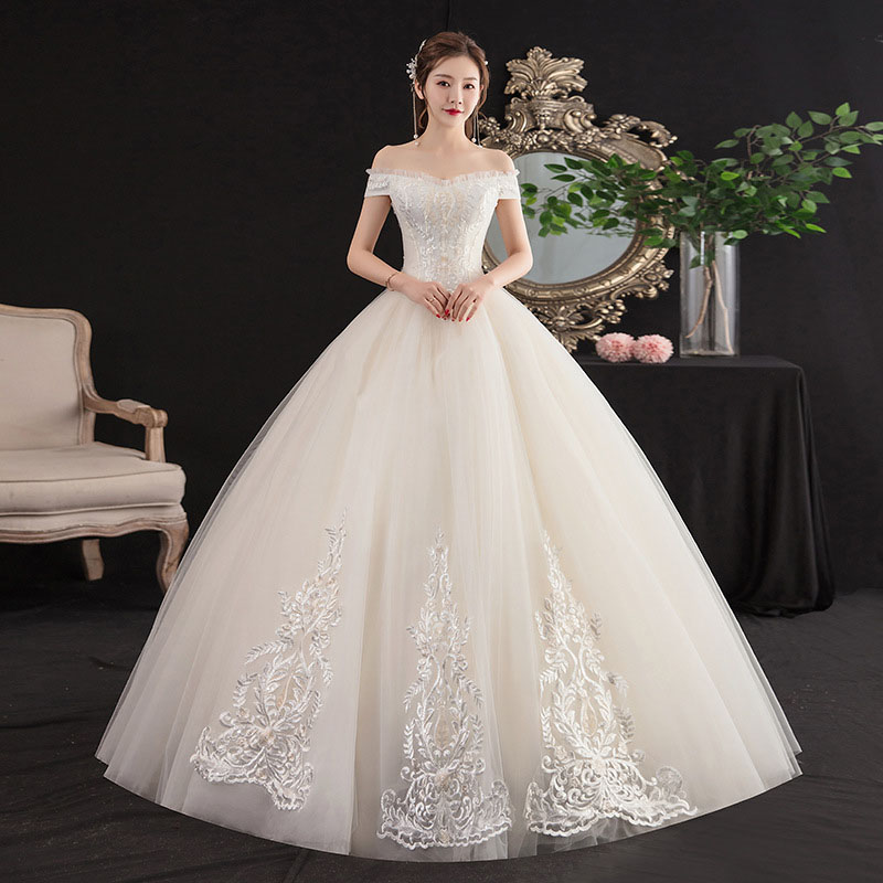 ウェディングドレス 二次会 花嫁 プリンセスラインドレス 結婚式 おしゃれ ロングドレス 前撮りドレス エレガント 手縫い フォーマルドレス シンプル 海外挙式ドレス オフショルダー パーティードレス 着痩せ レース 撮影 食事会 ハネムーンフォト オーダーメイド