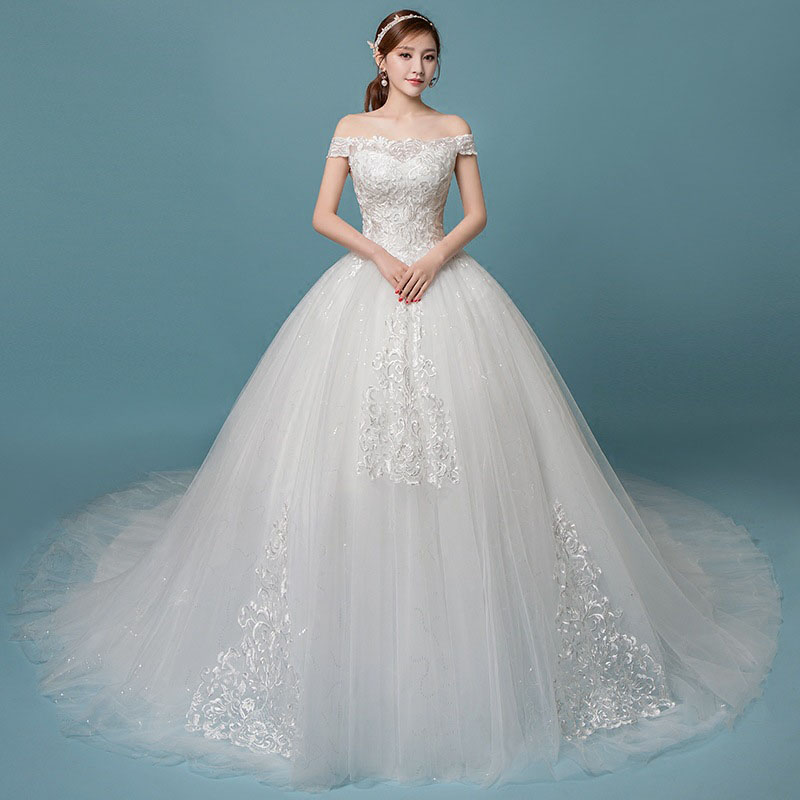 ウェディングドレス 花嫁 オフショルダー ロングドレス 高級感 結婚式 プリンセスラインドレス レース おしゃれ トレーンタイプ パーティードレス 前撮り ブライダル 手縫い フォーマルドレス 編み上げ ふわふわスカート 撮影 食事会 ハネムーンフォト|unique weddings