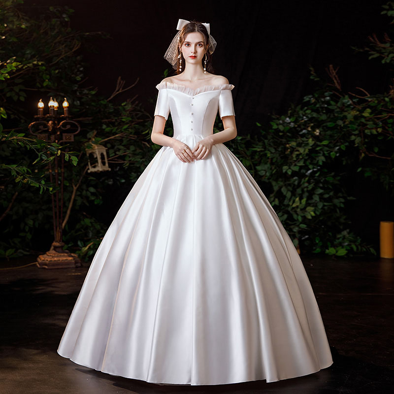 ウェディングドレス ウエディングドレス オフショルダー サテン 二次会ドレス 結婚式 披露宴 ブライダルドレス ロング丈 ロングドレス 花嫁ドレス プリンセスラインドレス 編み上げ シンプル 前撮り エレガント 海外挙式 セミオーダー ボリューム クラシカル 王道 上品