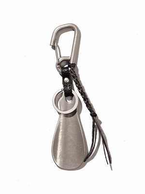 【POINT2倍】【MR.OLIVE檀那オリーブ】\u003cBR\u003ePOLISHED STEER LEATHER / BRASS SHOE HORN KEY RING ME361(3色)\u003cBR\u003e(ポリッシュドスティールレザー/ブラスシューホーンキーリング/E.O.I)