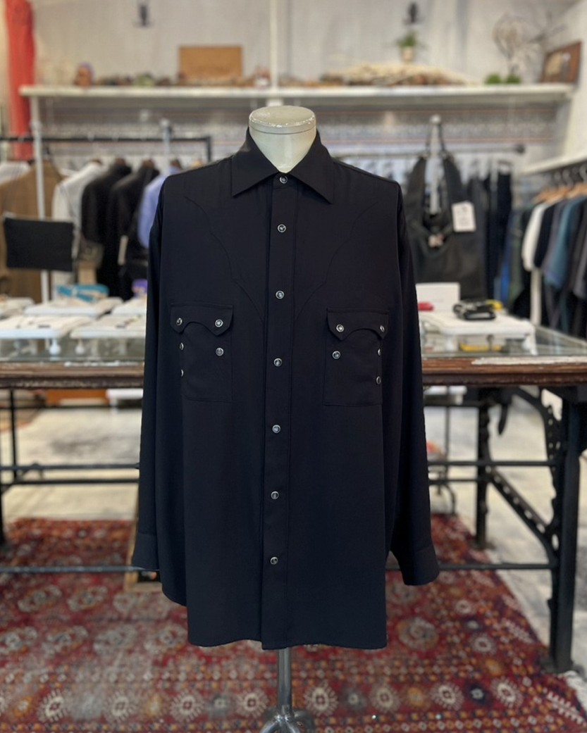 【即納】【POINT2倍】【A NOVEL DAY. /ア ノーベル デイ】GRIN FIL TWILL SH （374105）（シャツ/SHIRTS）26SS｜UNIT
