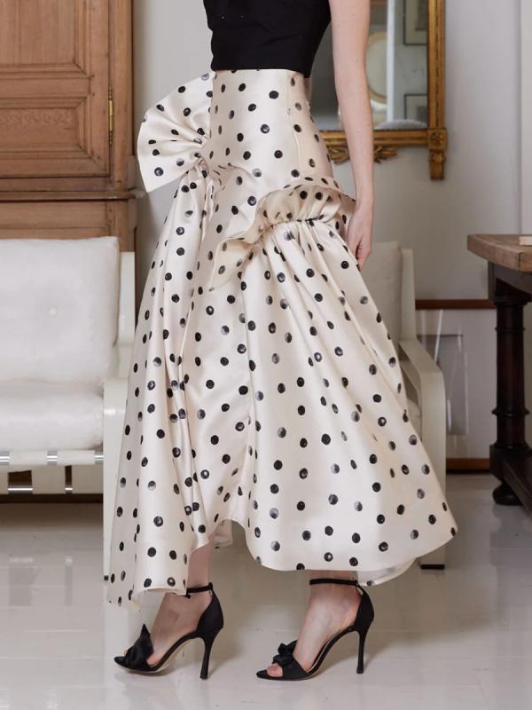ロングスカート レディース フレアスカート ボトムス マキシ丈 ミモレ丈 フレンチスタイル エレガント 荷叶切り替え 水玉 ドット柄 清楚 上品 高級感｜ユナイテッドショップ