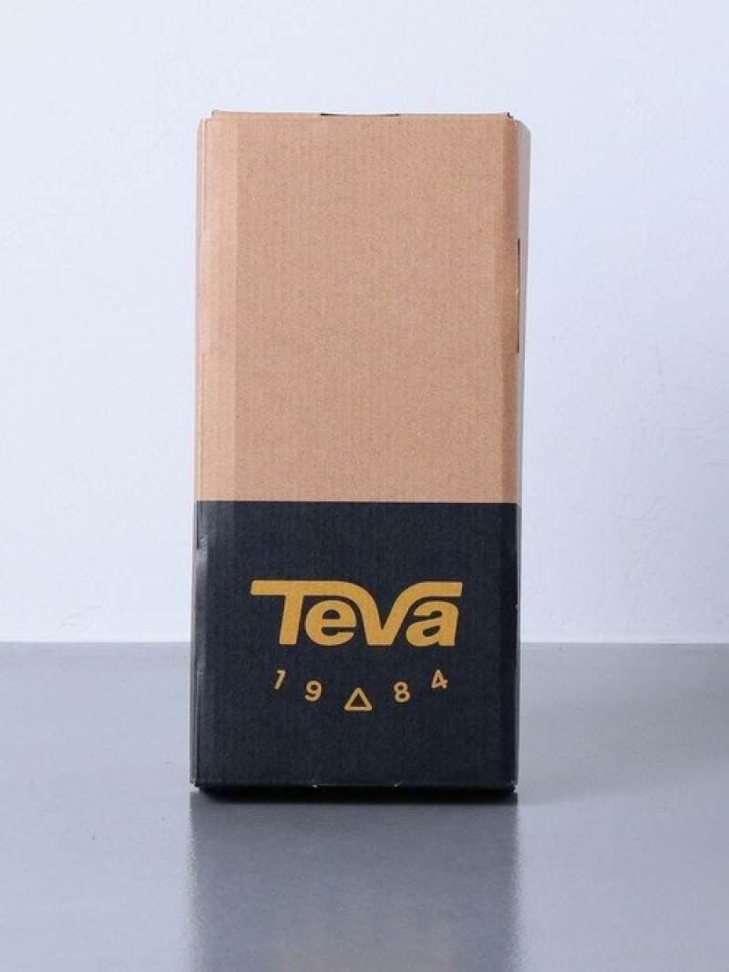 teva shoes logo