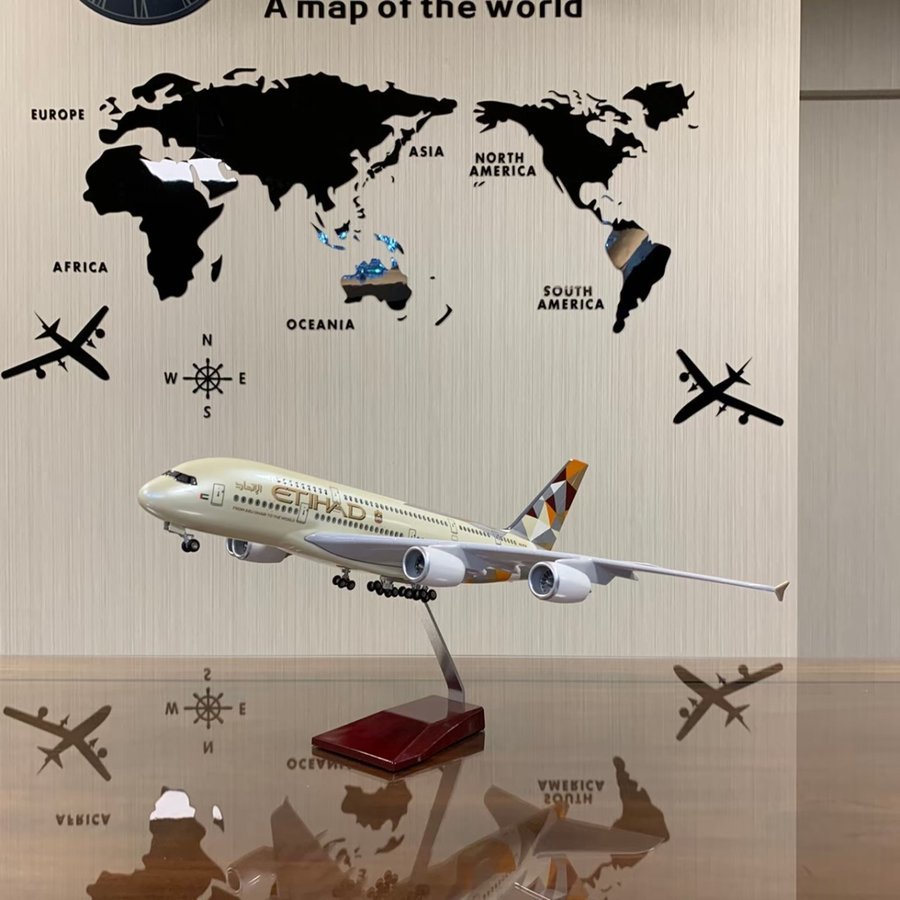 LAN航空 模型飛行機 チリ LEDライト ランディングギア スタンド