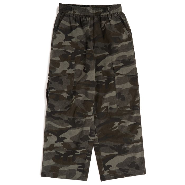 \u003cBR\u003e\u003cBR\u003e【Deviluse（デビルユース）】Camo Wide Cargo Pants(OLIVE)\u003cBR\u003eカーゴパンツ 化けの皮 ウッドランド 広々としたズボン下 裾ドローコード