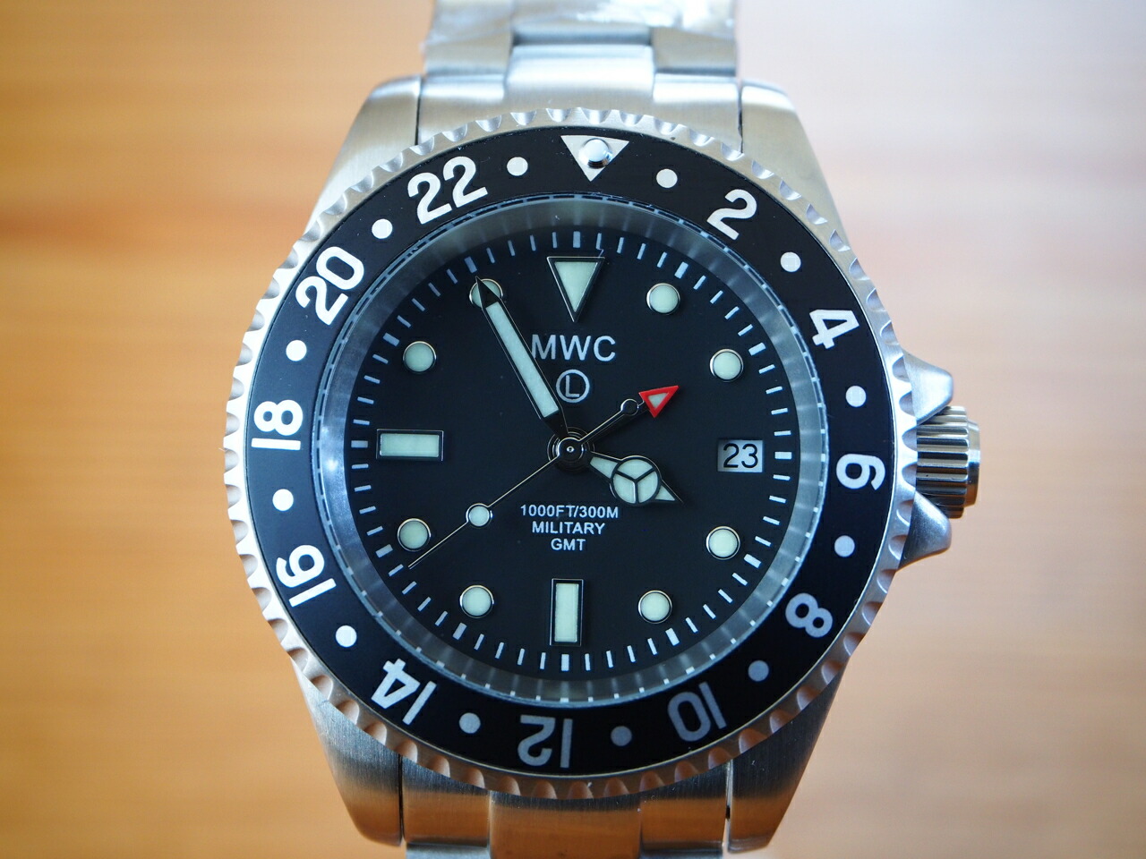 MWC時辰儀 ウォッチ 時辰儀 メンズウォッチ ミリタリー ダイバー ミリタリーウォッ軍用時辰儀 GMT 2ヶ国咄嗟 石英 Ronda515.24 ステンレス鋼胴締め 300m雨合羽