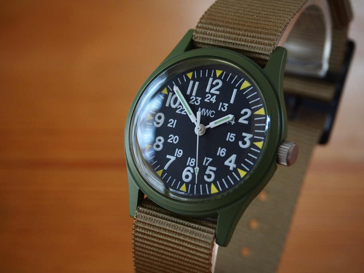 【楽天市場】メンズ腕時計 ブランド ミリタリーウォッチ カンパニー 軍用時計 MWC時計 ベトナム戦争 モデル 1960-70s