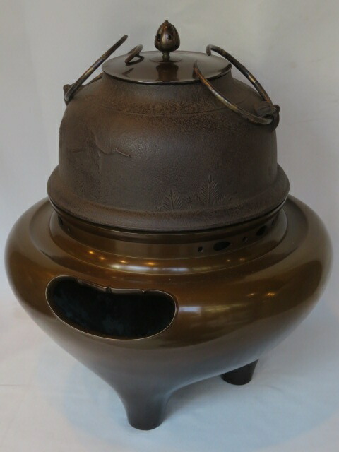 楽天市場】【中古】紫金堂釜師 加藤了三作 鵬雲斎好写 千歳釜添 唐銅