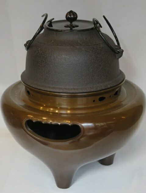 楽天市場】【中古】紫金堂釜師 加藤了三作 鵬雲斎好写 千歳釜添 唐銅