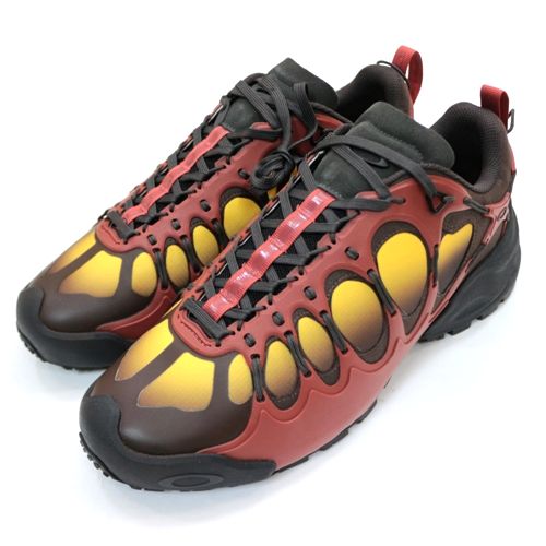 【中古】 OAKLEY FACTORY TEAM オーク材ロバート・エドワード・リー Ibex Burnt Red アイベックス バーント 赤いこと S04004678FW25 US11(29糎) 赤いこと