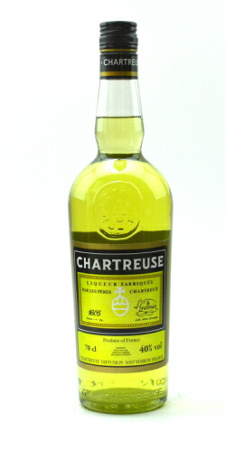楽天市場】シャルトリューズ ジョーヌ 黄 700ml 43度 CHARTREUSE