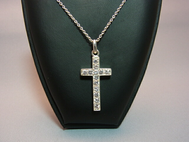 シルバー　キュービックジルコニア　クロス　ペンダント　ネックレス　SILVER925 ヘッド　30mm × 16.5mm 　チェーン 40cm