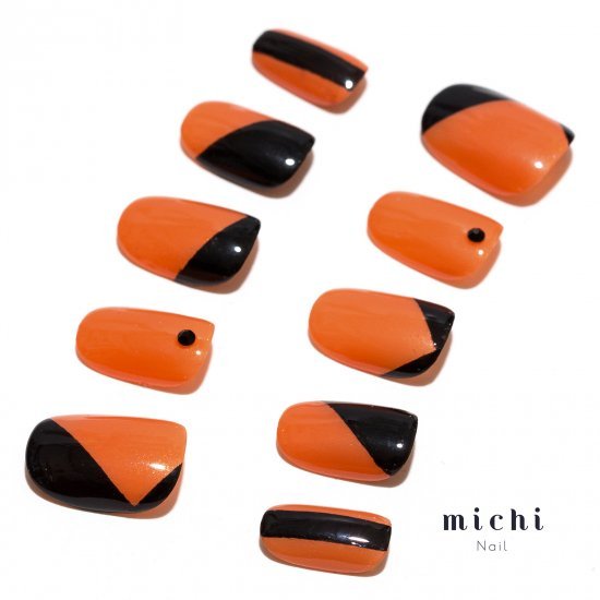 楽天市場 最大250円offクーポン配布中 オレンジ ブラックのクールビューティーネイル Michinail ネイルチップ ミチネイル ネイル つけ爪 ハンドメイドネイル ショートネイル ニュアンスネイル ブライダルネイル 成人式ネイル オリジナルtシャツのup T