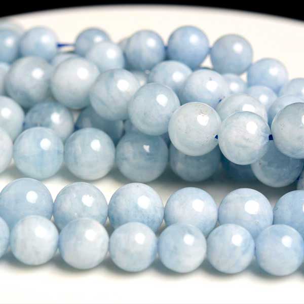 楽天市場】アクアマリンAA 藍玉 【約6mm珠連売り：一連約40cm】アクア