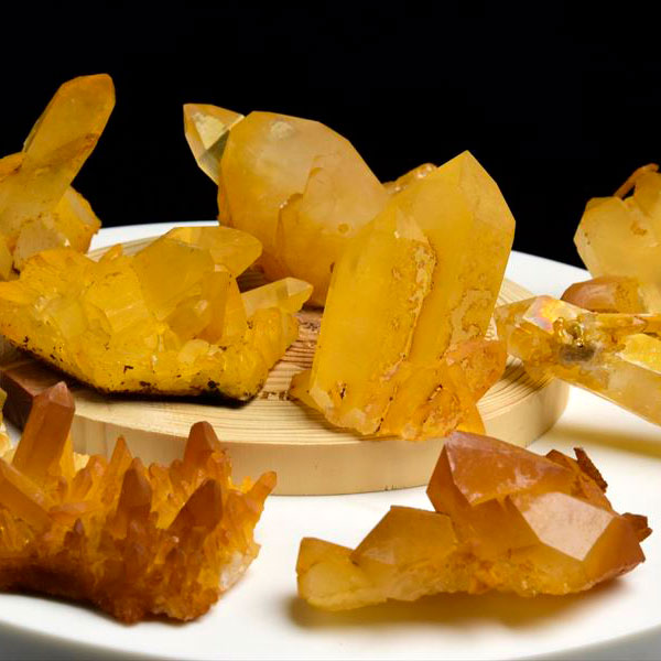 楽天市場】◇全品採掘鉱山より直輸入◇アーカンソー 水晶 ゴールデン