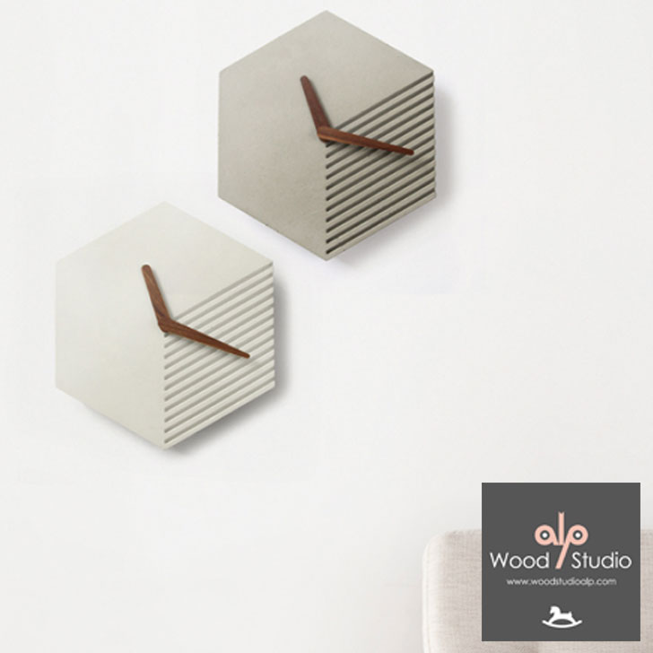 ウッドスタジオアルプ 掛け時計 ライトベージュ ウッドスタジオアルプ 掛け時計 ライトベージュ ウッドスタジオ