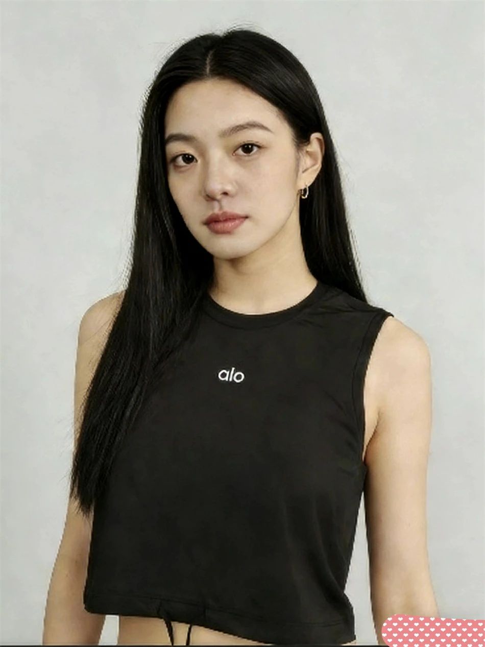 ★ ALO Yoga ★フレンチ衣袂 ティーシャツ 袖なしティーシャツ 貯蔵タンクとっ始め キャミソール 下着類 ロングティーシャツ ゆったり 可愛 労働者の一団のど首 トップス ノースリーブ 無地 手当たり好いたらしい UV撥ねのける