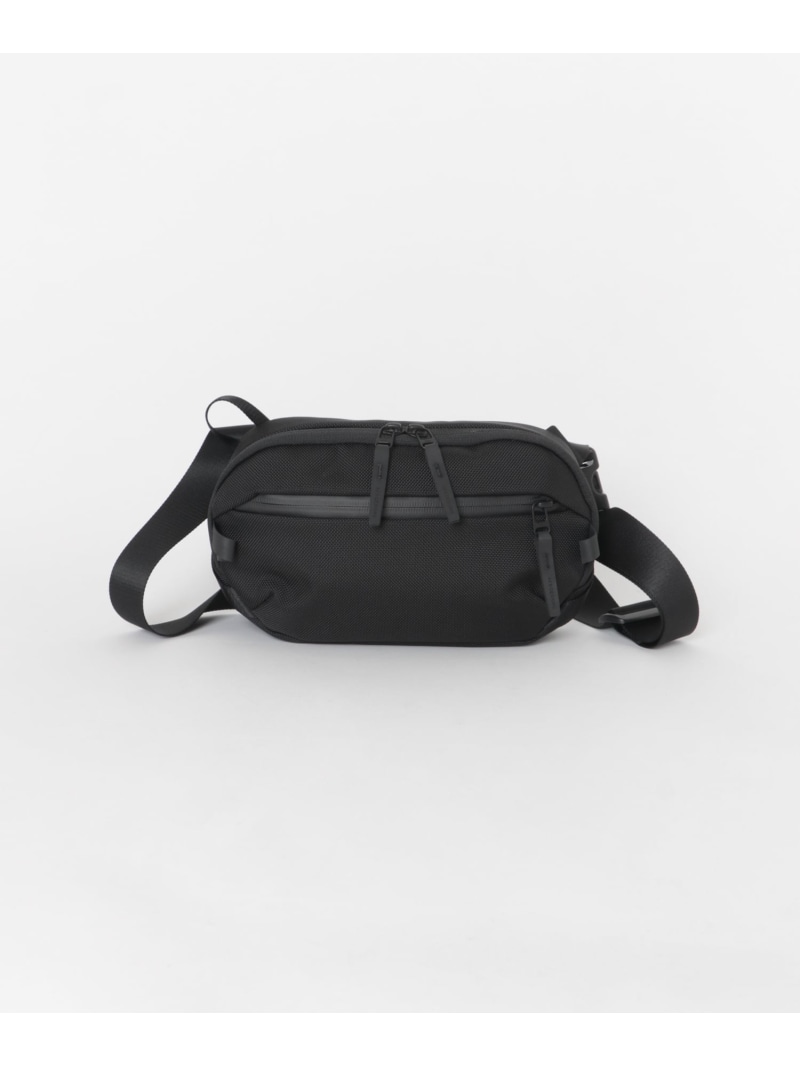 AER DAY SLING 4 URBAN RESEARCH アーバンリサーチ 御徒面子 ショルダーバッグ 黒いこと【貨物輸送無料】[ Fashion]