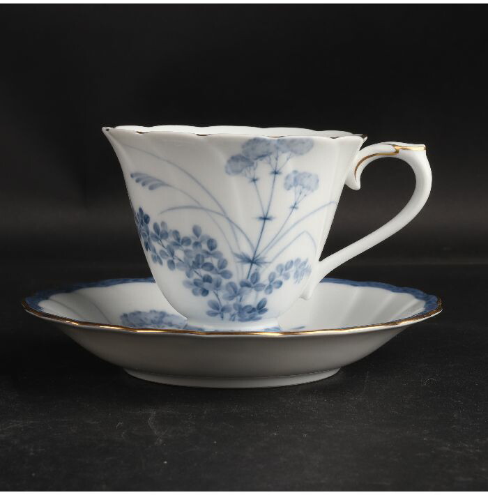 オオクラトウエン 大倉陶園 呉須更紗ティーカップ　極美品　六脚セット オオクラトウエン 大倉陶園 呉須更紗ティーカップ 極美品 六脚