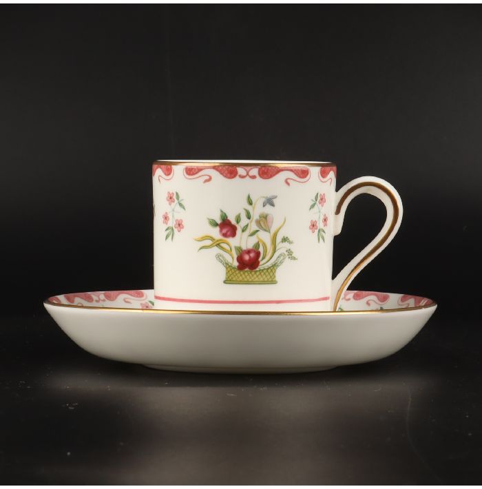 楽天市場】ウェッジウッド ビアンカ ティーカップソーサー : 輸入雑貨