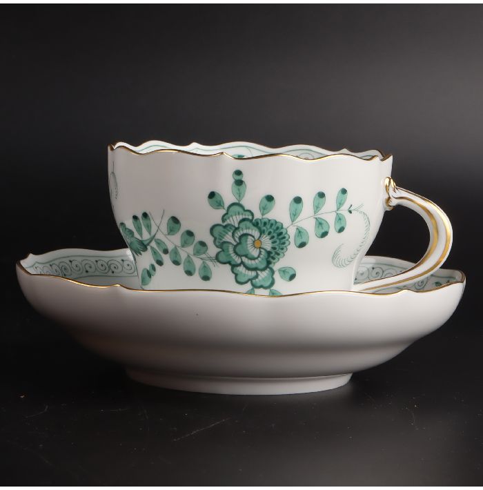 楽天市場】ロイヤルコペンハーゲン イヤープレート 2000Trimming the