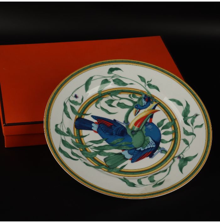 激レア★美品★ エルメス トゥカン 鳥 B&Bプレート 27cm 持ち手付き 楽天市場】□極美品□ HERMES エルメス Toucans トゥカン バード