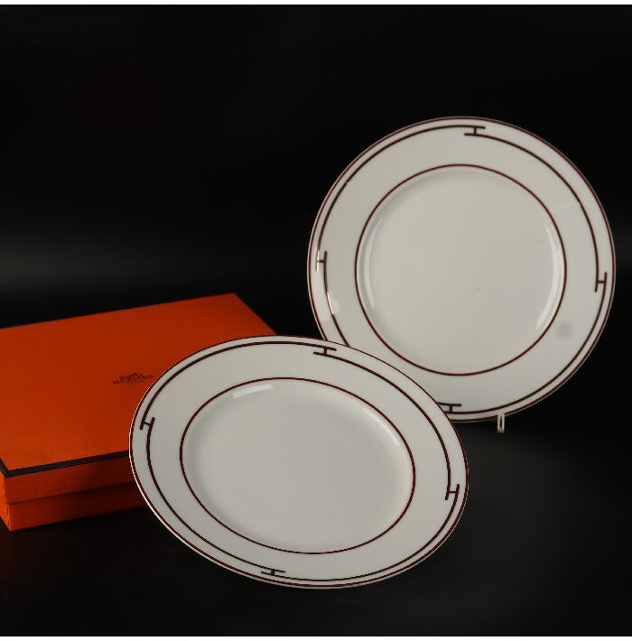 値下げ！新品未使用！エルメス タイセット プレート２枚セット エルメス Hermes タイ・セット デザートプレート ペア 21.6cm 2