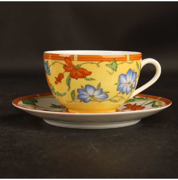 エルメスカップとソーサーシエスタイエロー５客アイランド１客　全部６客 エルメスカップとソーサーシエスタイエロー5客アイランド1客 全部6客