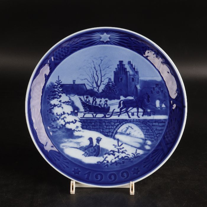 ロイヤルコペンハーゲン　イヤープレート『1999　The Sleigh Ride』　R-2298