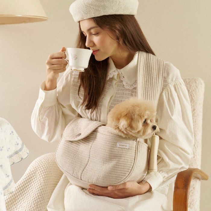 即納【seoru】herring bone pet bag （beige）※名まえ刺しゅう不可 ｜犬用御徒面子 犬装置 ドッググッズ 御徒面子 スリング 犬用御徒面子 スリングバッグ キャリーバッグ ドッグバッグ 軽さ 他愛も無い