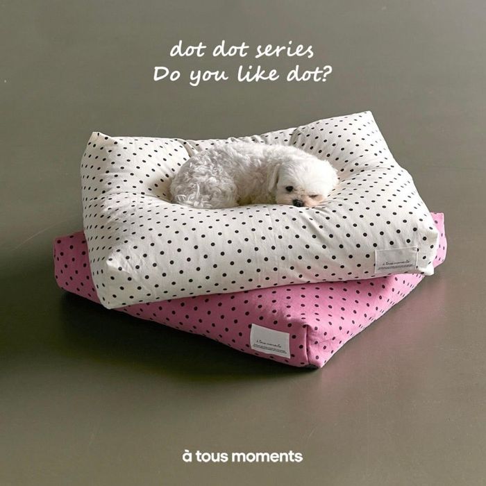 即納【a tous moments】Dot Dot living - dot dot cushion 韓国 犬用品 ドッググッズ 犬用クッション ドッグクッション 犬クッション ドッグベッド 犬用ベッド 犬ベッド 犬ハウス
