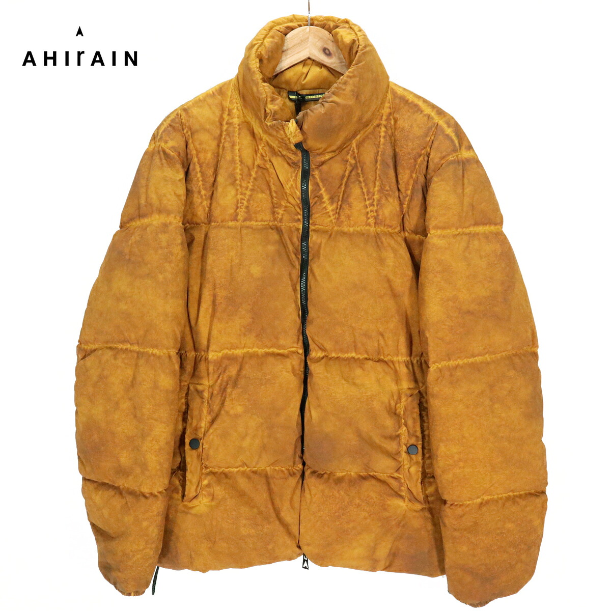 60％オフ 新品 正規品 アイレイン AHIrAIN ダウンジャケット Mサイズ マスタードベージュ M～L相当 メンズ ブルゾン ナイロン×ポリウレタン 後染め ファクトリーブランド イタリア製 588-50112003