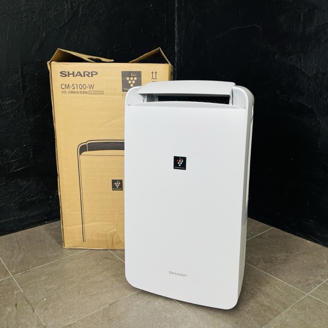 ★お買い物マラソン期間中限定　ポイント10倍★美品 冷風 衣類乾燥 除湿機 【中古】動作保証 SHARP シャープ CM-S100-W コンパクトクール コンプレッサー式 プラズマクラスター / 70407