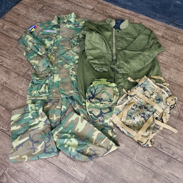 ミリタリー 洋服 6点セット 【中古】 ALPHA 上下 WINFIELDMFG ジャケット 帽子等色々 迷彩 DLA100-78-C-1232 69-C-1722/514237｜urica店
