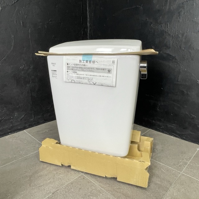 ★お買い物マラソン期間中限定　ポイント10倍★未使用 LIXIL INAX 防露式密結ロータンク DT-Z350H BW1 タンクのみ 住宅設備 トイレ リクシル イナックス / 516377