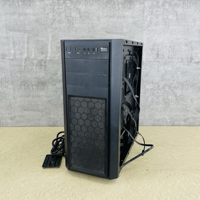★お買い出しマラソン継続期間中制限事項 尖んがり10倍★Thermaltake CORSAIR CX650M マイコン入れもの ASRock 8450 STEEL LEGEN D M.2 ARMOR【中古】通電聞き入れる/516579 PCケース・筐体-PCパーツ