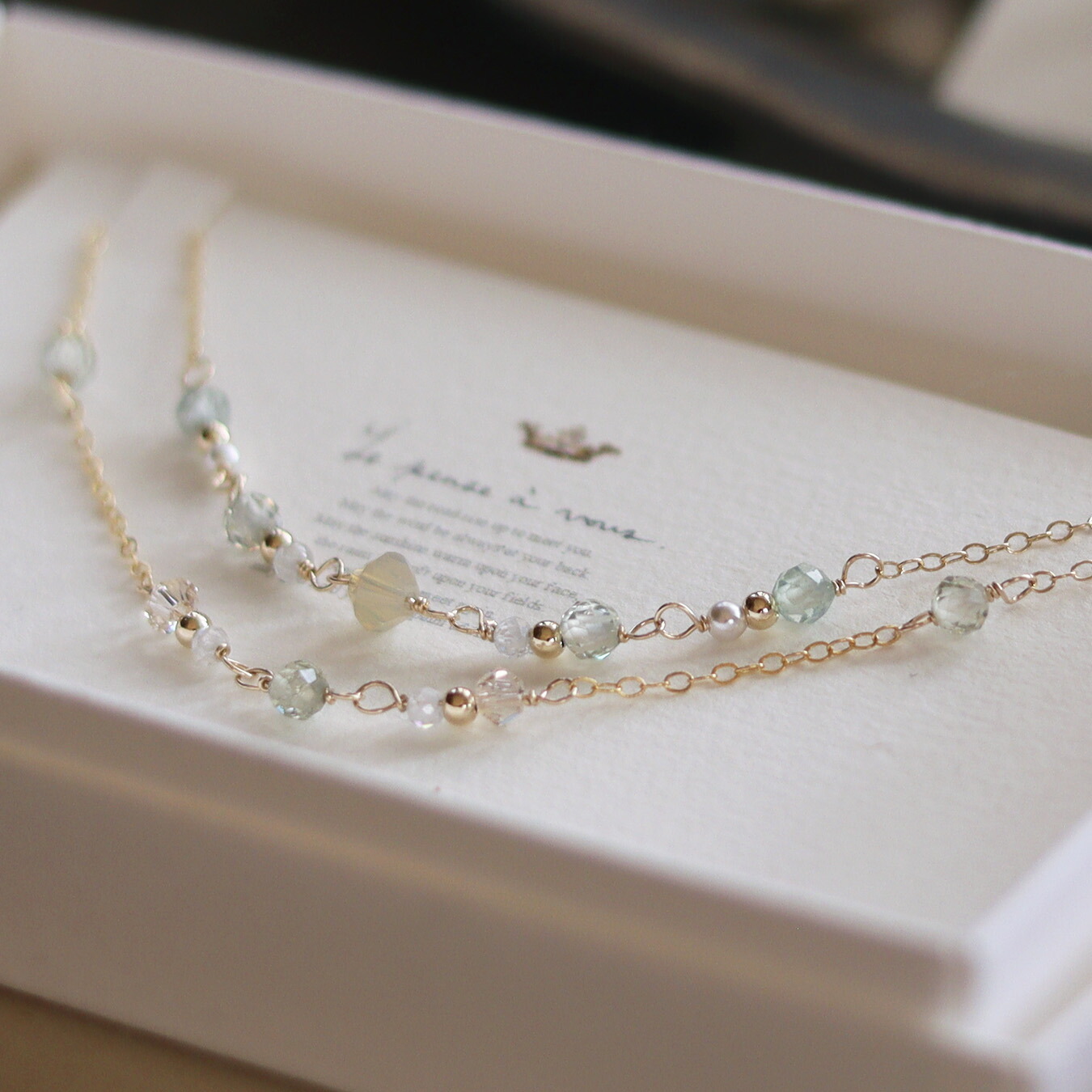 楽天市場】天然ブルージルコン ブレスレット カンボジア産 約6mm Blue