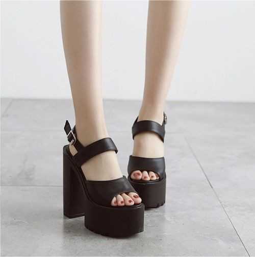 特別価格 コンフォートサンダル サンダル 黒 厚底サンダル ヒール 秋 靴 サンダル 秋 厚底サンダル 厚底 パンプス 結婚式 ドレス小物 リゾート 大きいサイズ 白 黒 合皮 太ヒール サンダル 小さいサイズ サンダル 厚底 サンダルバックアンクル レディース ロリ 厚底