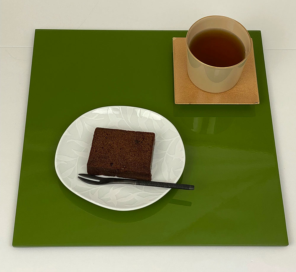 贅沢 正角折敷 お得 お買い得 4枚組 セット 白 ピュアホワイト 漆器 正方形 折敷 ランチョンマット テーブルコーディネート お料理教室 普段使い お茶会 アンダープレート インスタ映え ホームパーティー ひな祭り お正月 迎春 Www Dexion Com Au