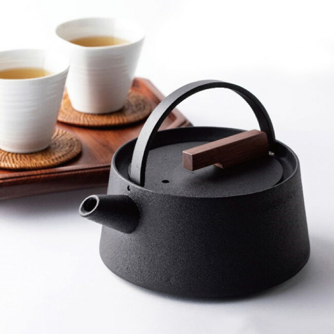 ＼特典あり／南部鉄器 tetu 鉄瓶 1L [日本製 急須 南部鉄器鉄瓶 モダン おしゃれ 白湯 鉄分 南部鉄器急須 南部鉄器やかん ガス 直火 IH ガス対応 IH対応 やかん お湯 お茶 1リットル 湯沸かし 鉄分補給]