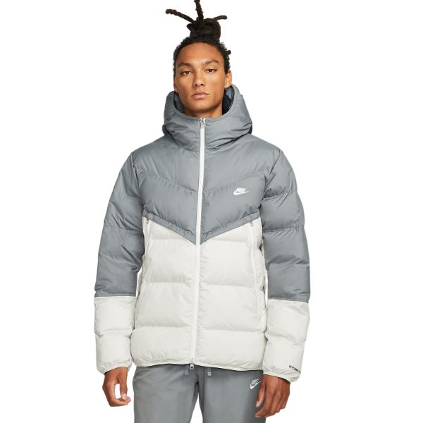 【送料無料】【メンズ・Men's】 ナイキ Nike Sportswear Storm-FIT Windrunner PRIMALOFT Jacket（Smoke Grey/Light Bone） ジャケット アウター