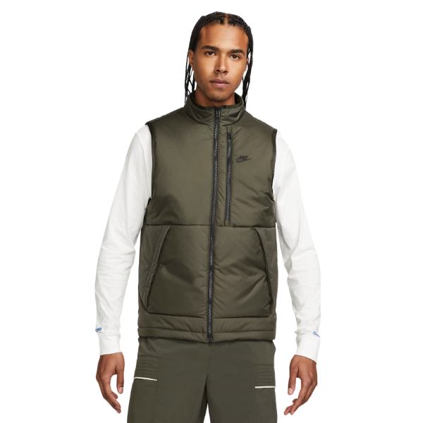 【送料無料】【メンズ・Men's】 ナイキ Nike Sportswear Therma-FIT Legacy Vest（Sequoia/Black） ベストジャケット アウター ジャンパー